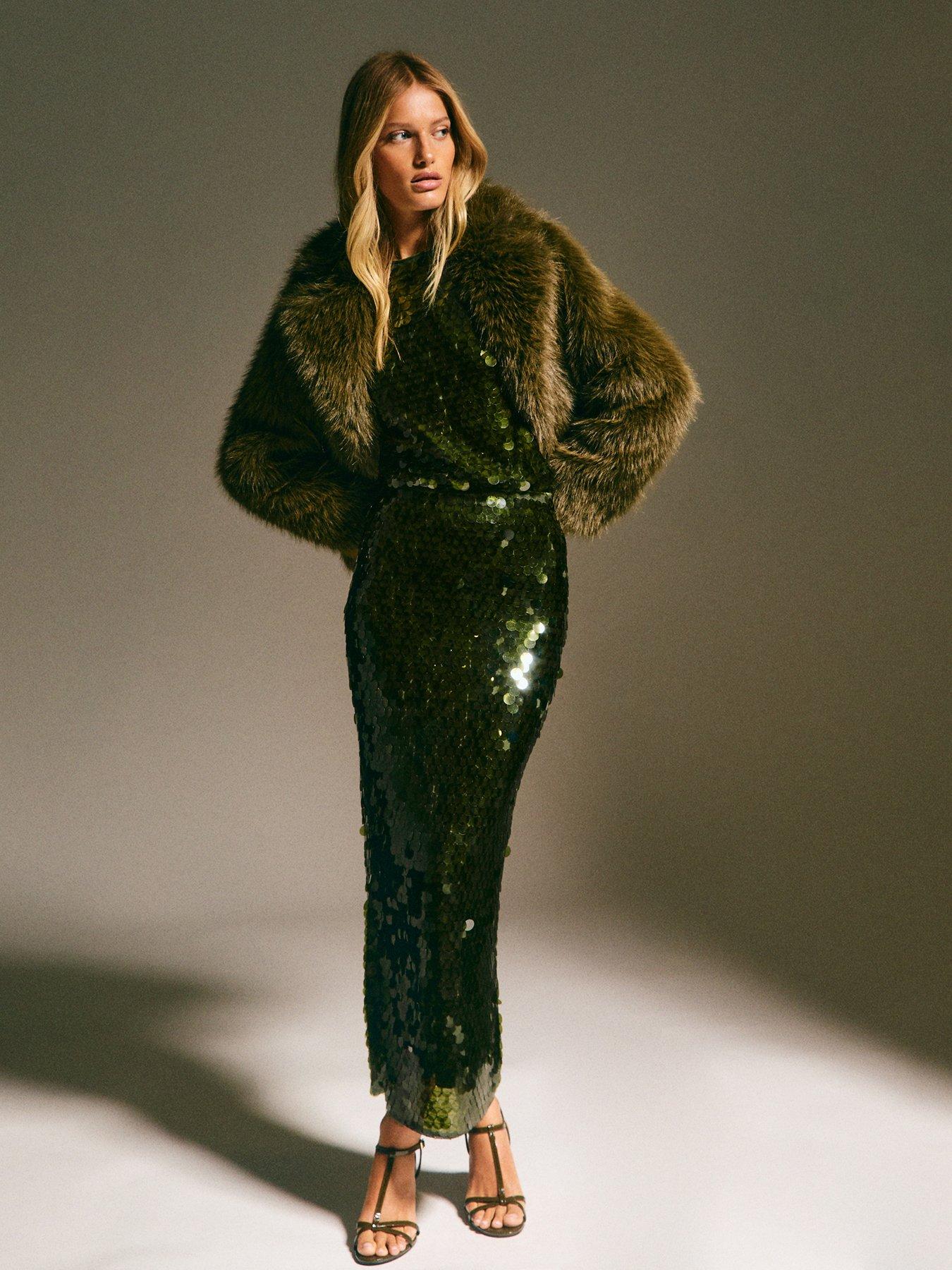 new-look-khaki-sequin-midi-skirtoutfit