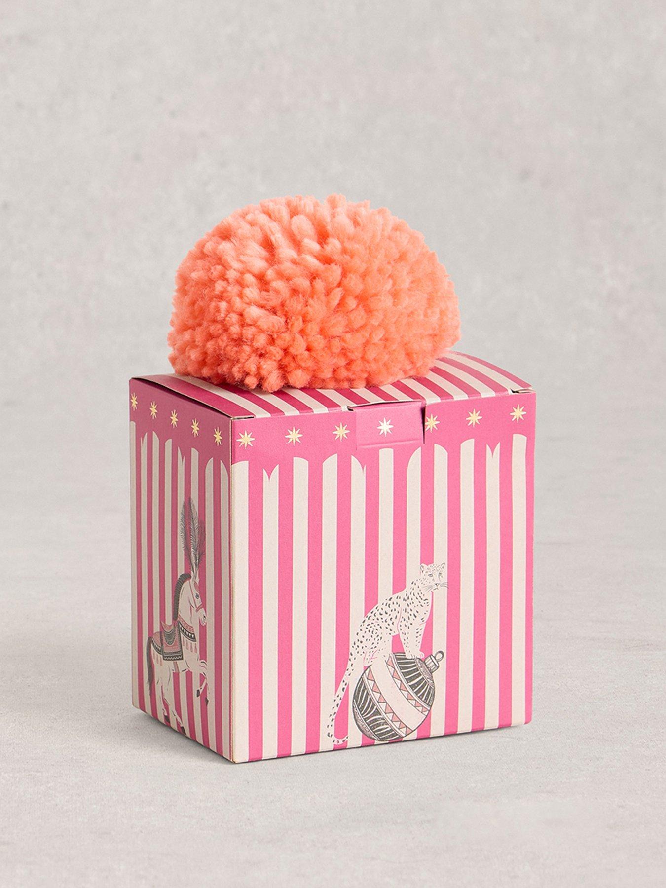 white-stuff-pom-in-a-box-orangeoutfit