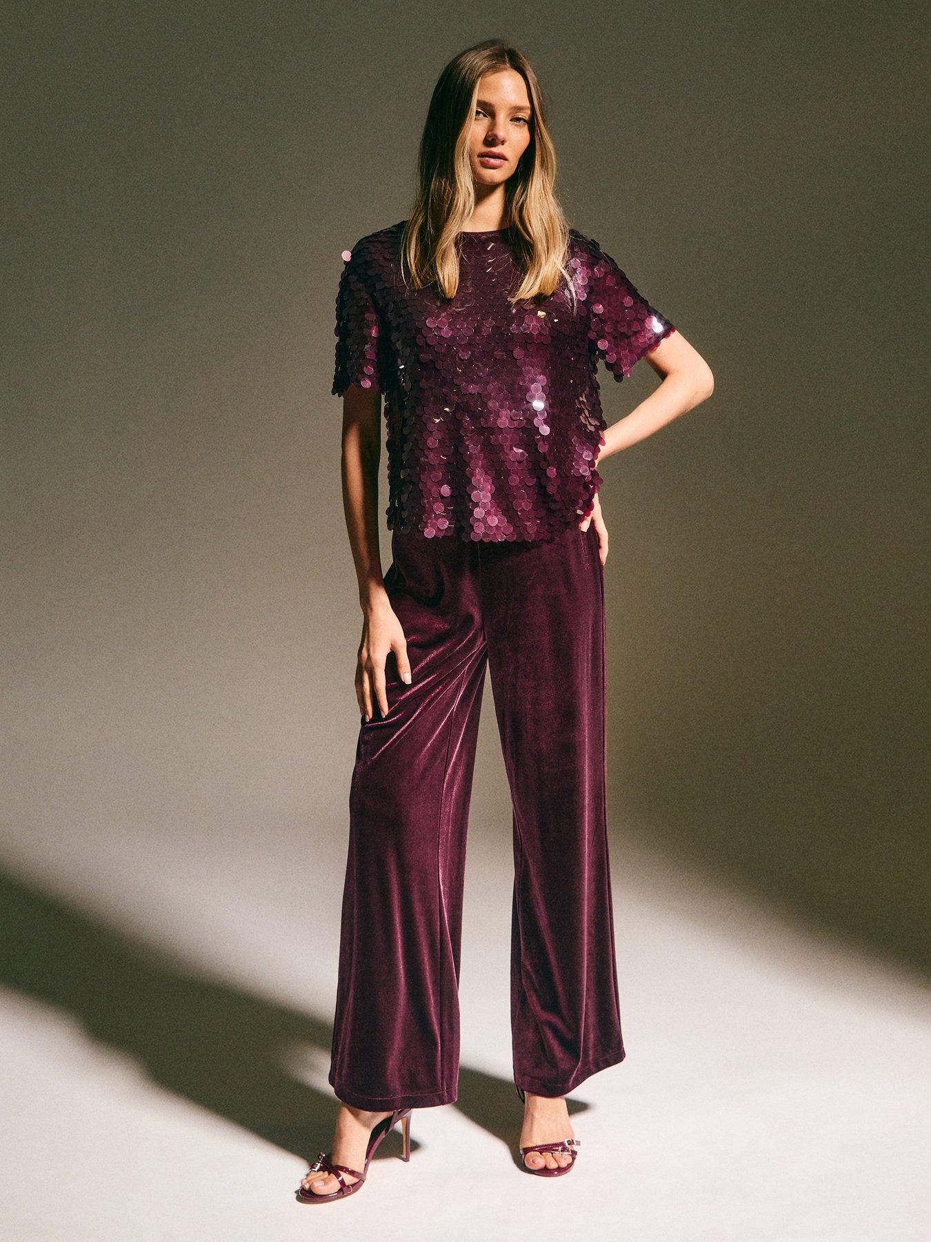 new-look-dark-burgundy-sequinned-short-sleeve-topoutfit