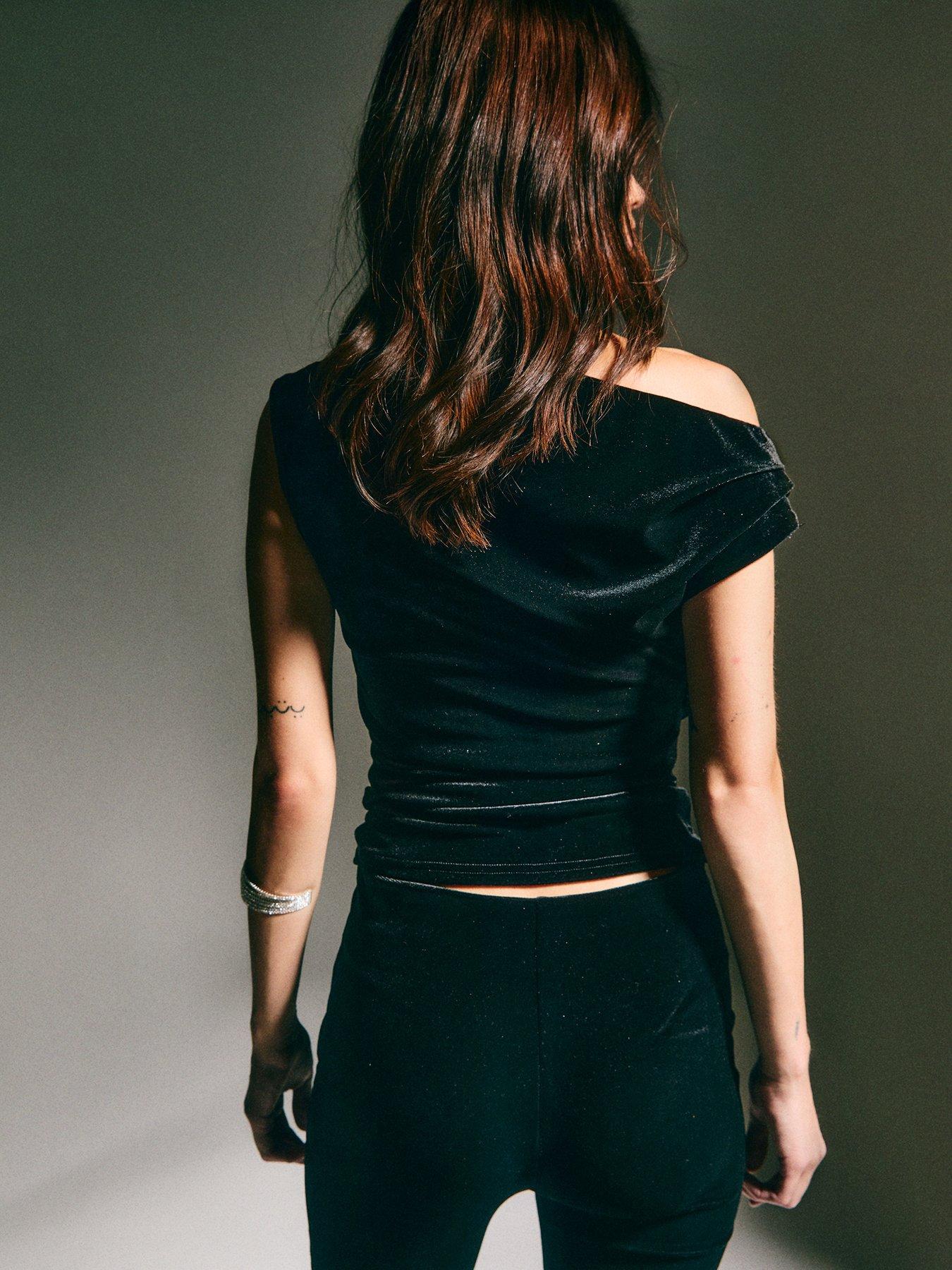 new-look-black-velvet-off-the-shoulder-ruched-topstillFront