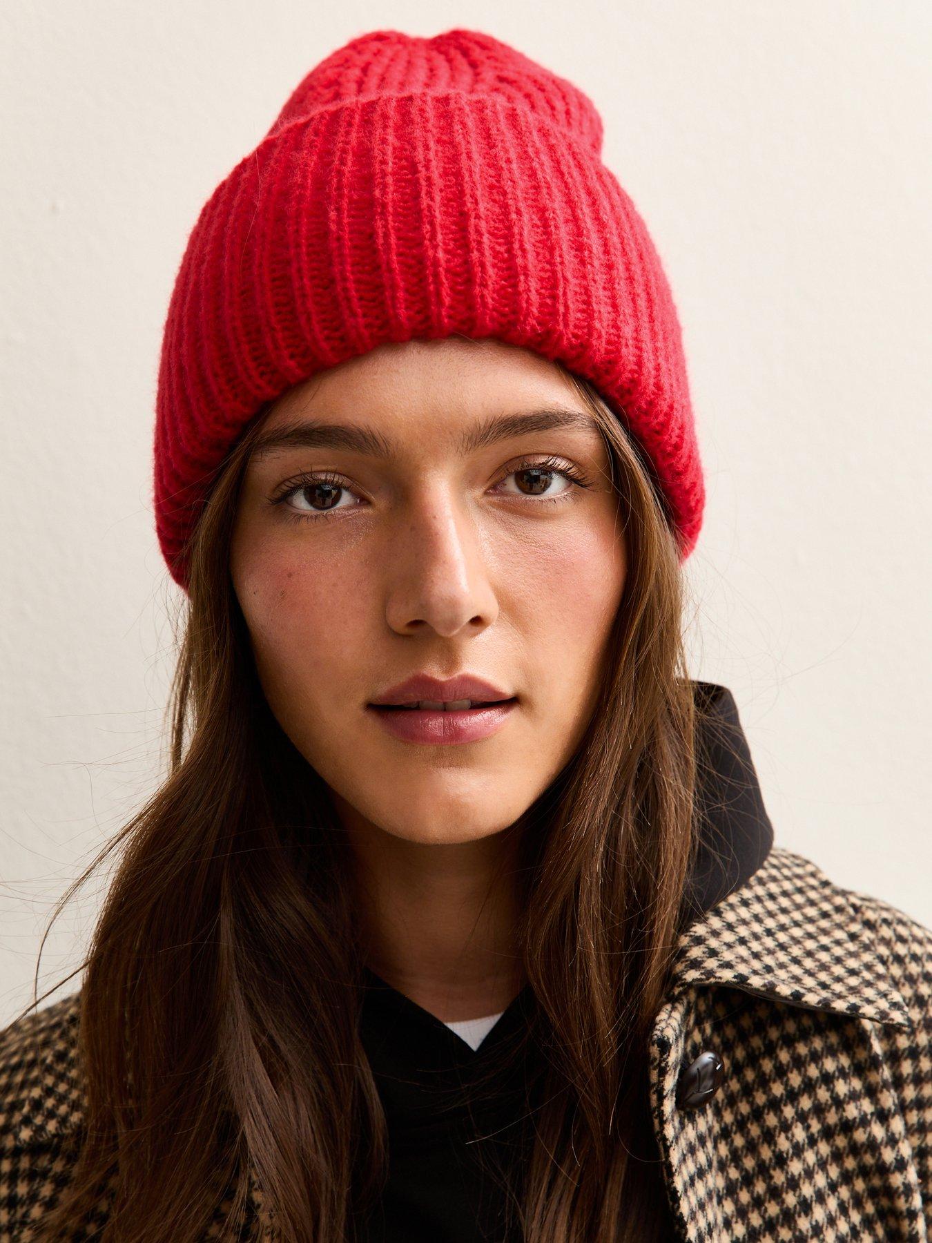 new-look-ribbed-knit-beanie-red