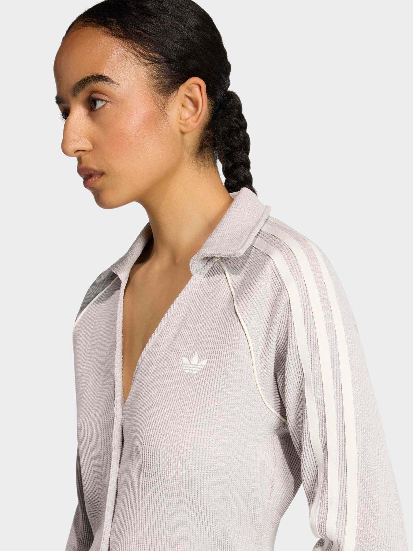 adidas-originals-womens-button-down-top-greyoutfit