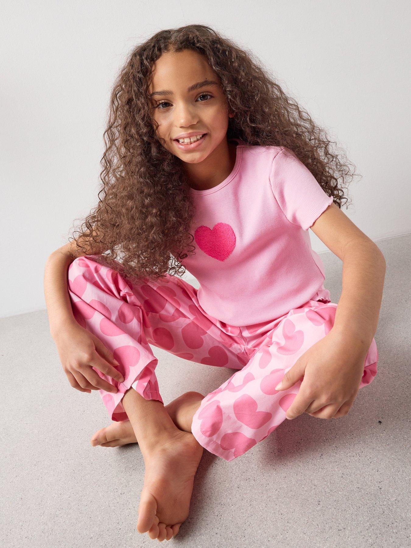 the-very-collection-girls-love-heart-valentines-pyjama-set-pinkfront