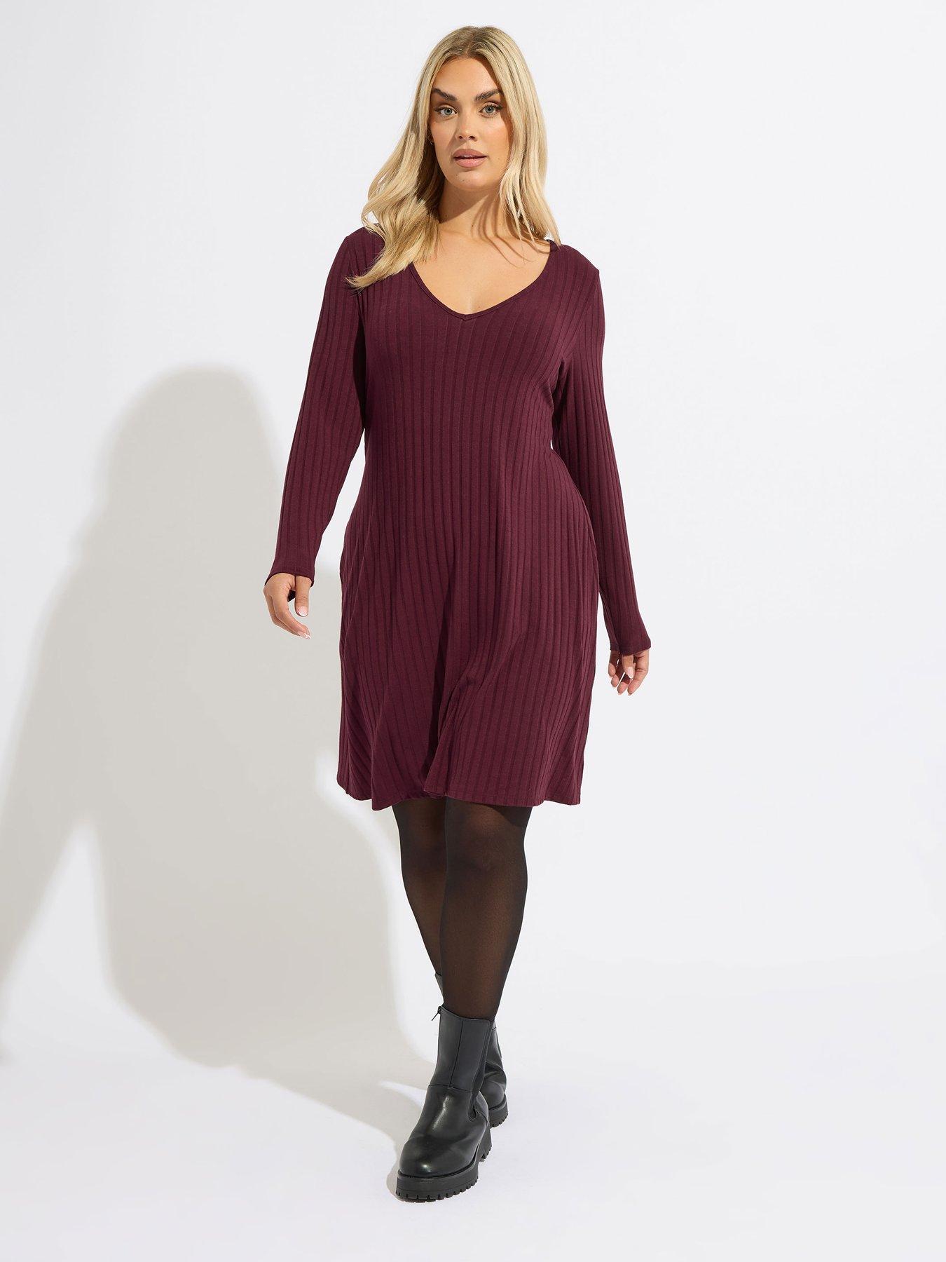 yours-curve-short-flare-dress-redback