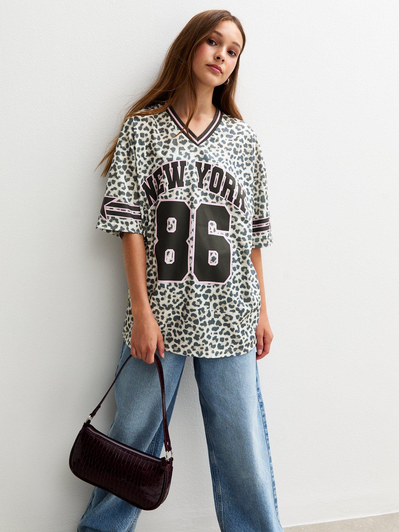 New Look 915 86 New York Leopard Football T-Shirt  - Brown