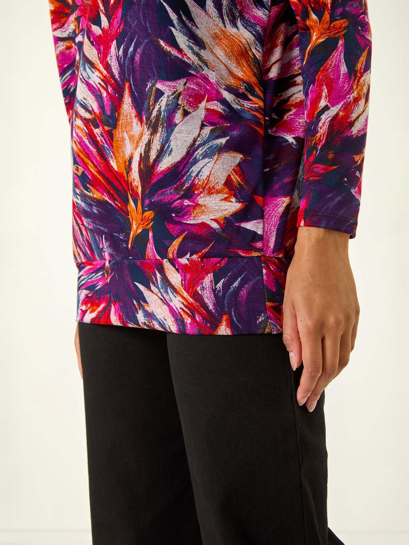 roman-printed-bubble-top-navydetail