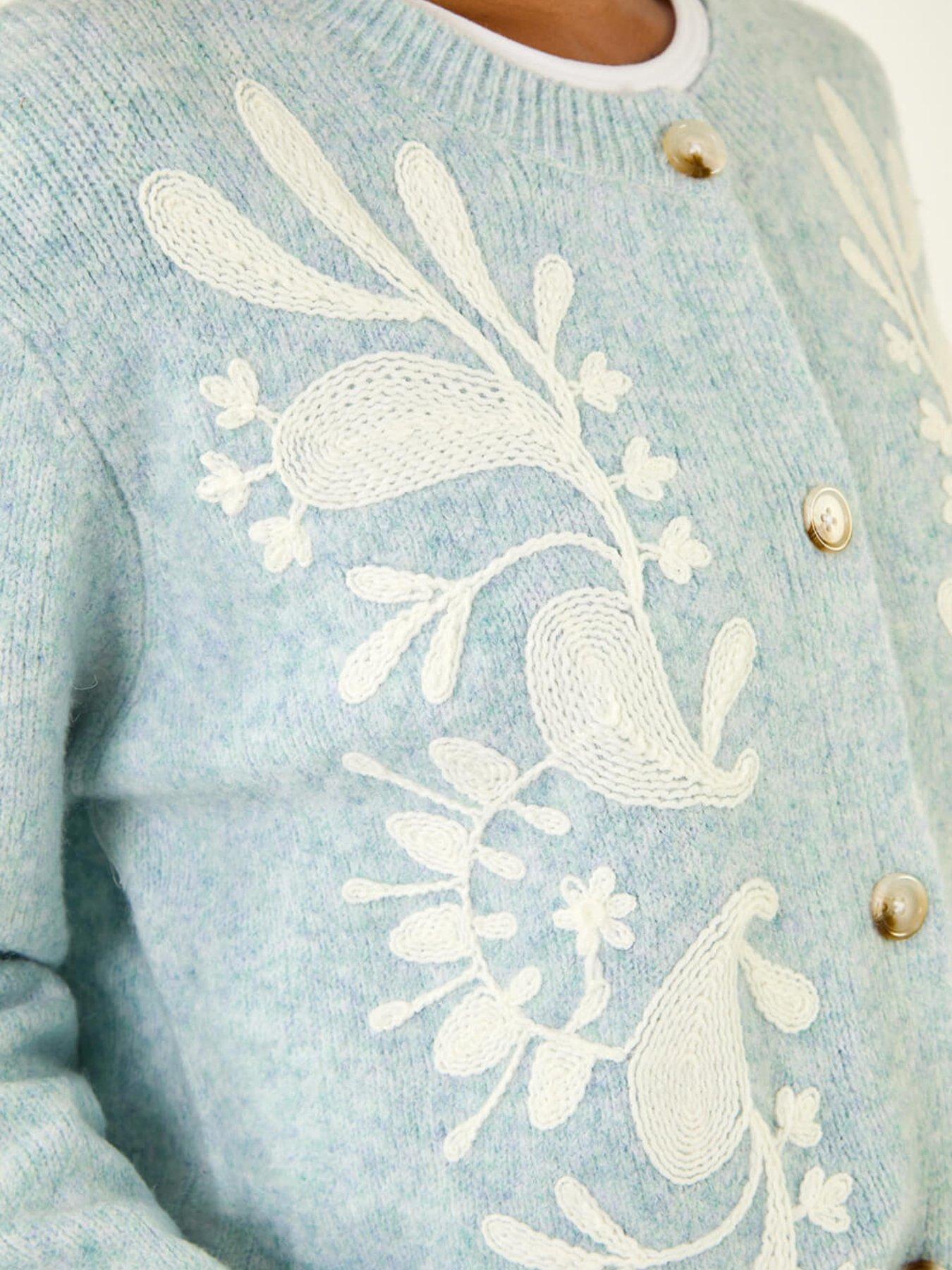 roman-floral-buttoned-knit-cardigan-bluedetail