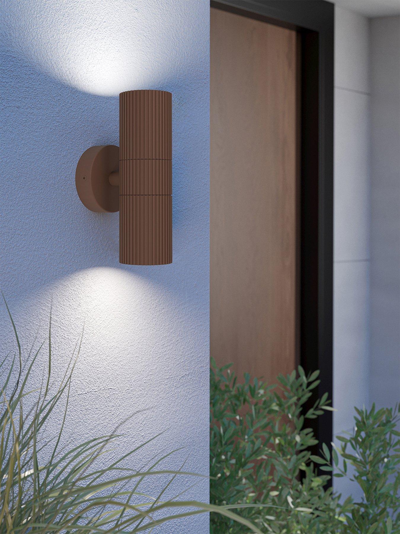 Eglo EGLO Tomelloso Modern Outdoor Wall Light Brown