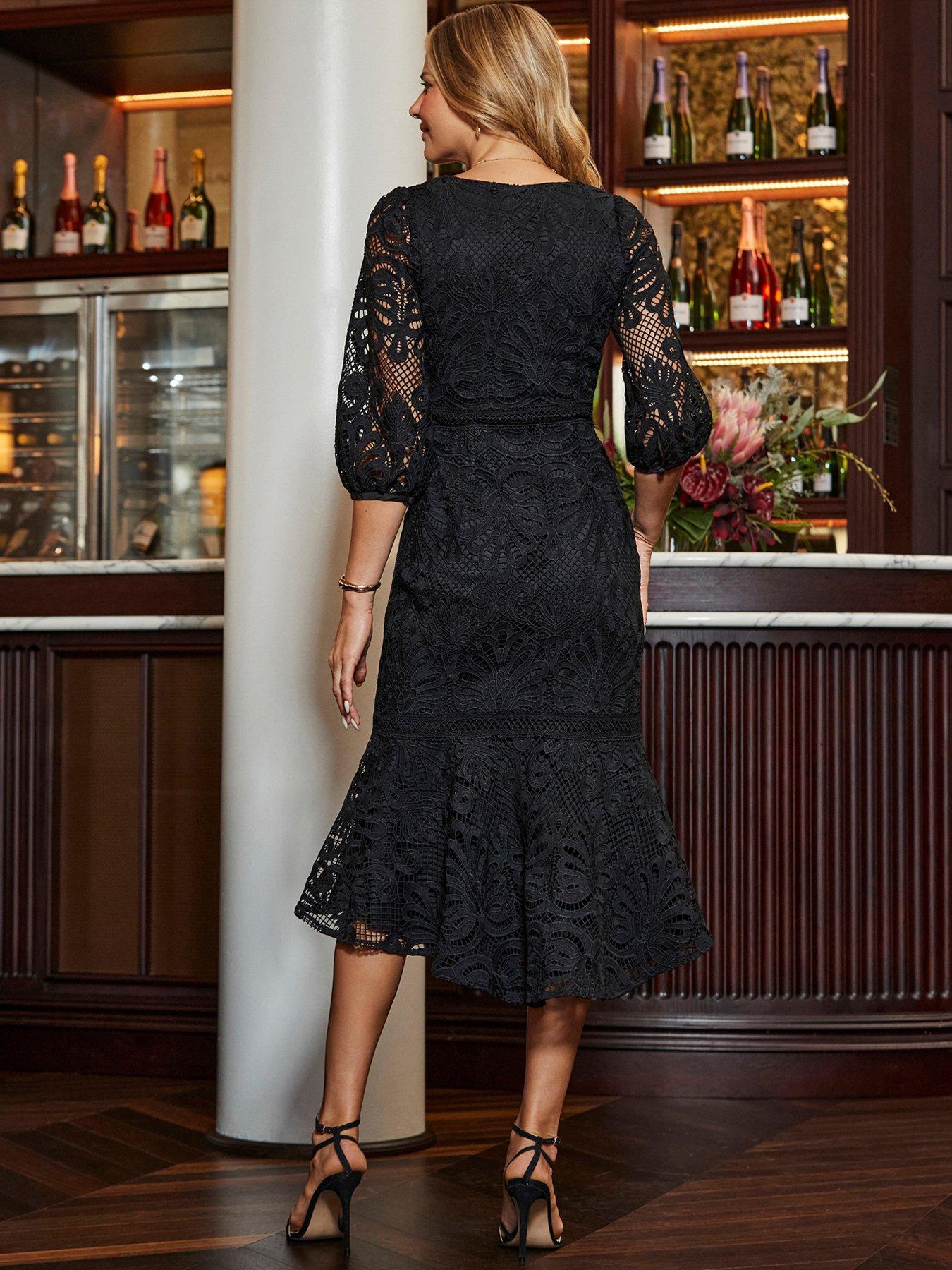 sosandar-luxe-lace-midi-dress-blackstillFront