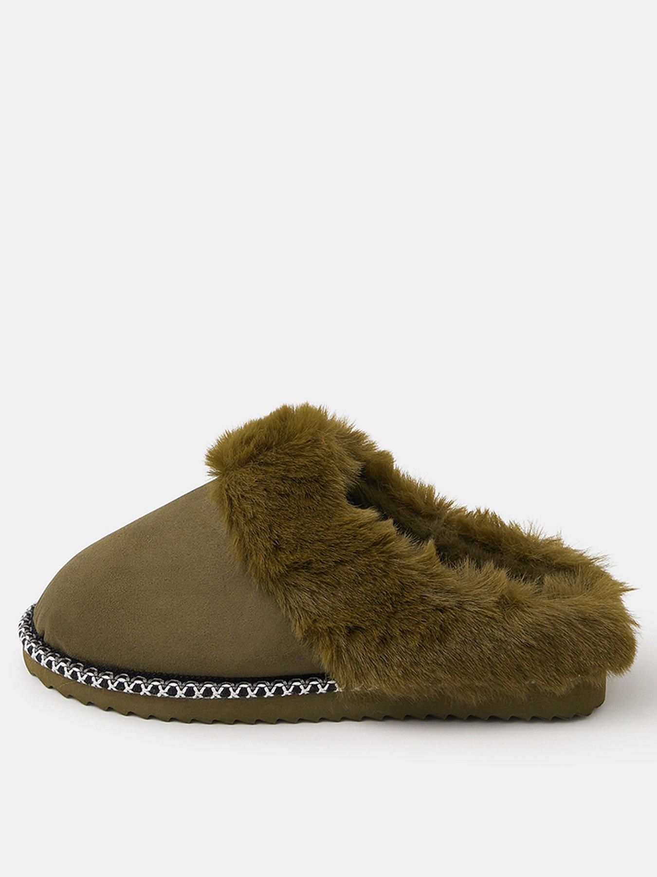 accessorize-khaki-stitch-mule-green