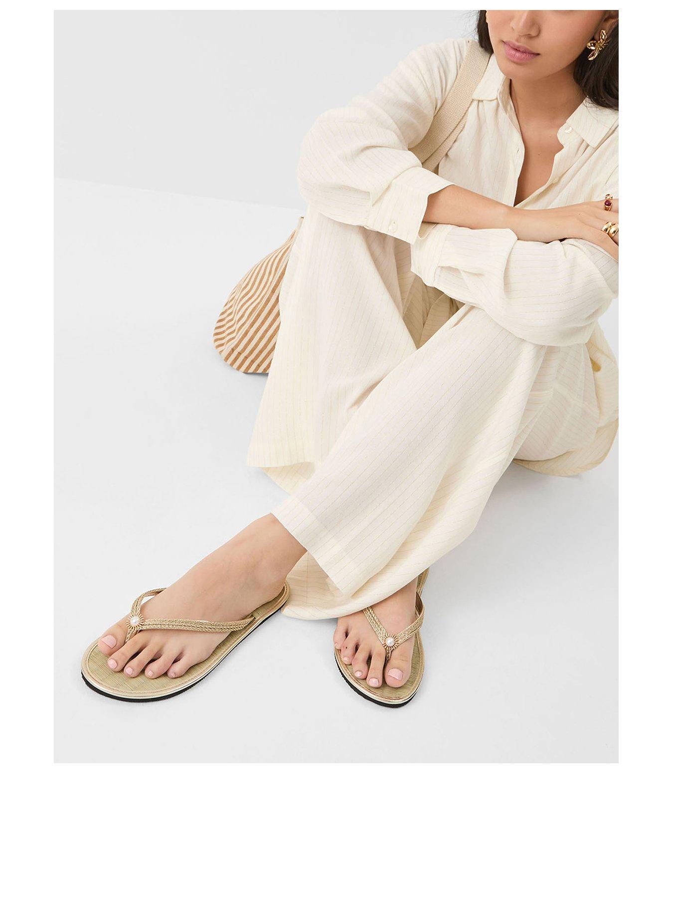 accessorize-sun-seagrass-flip-flops-goldstillFront