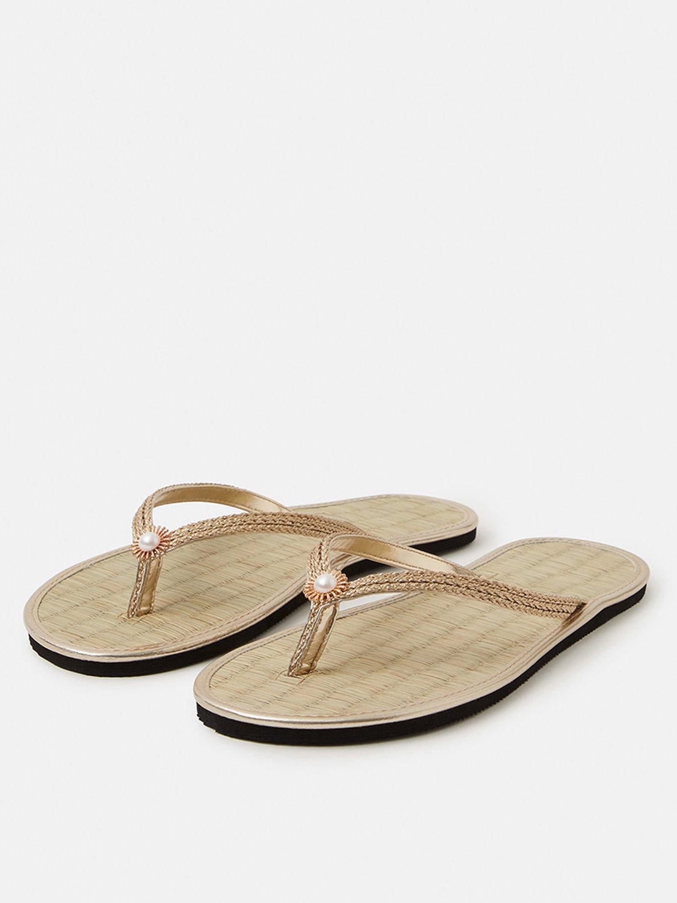 accessorize-sun-seagrass-flip-flops-goldback