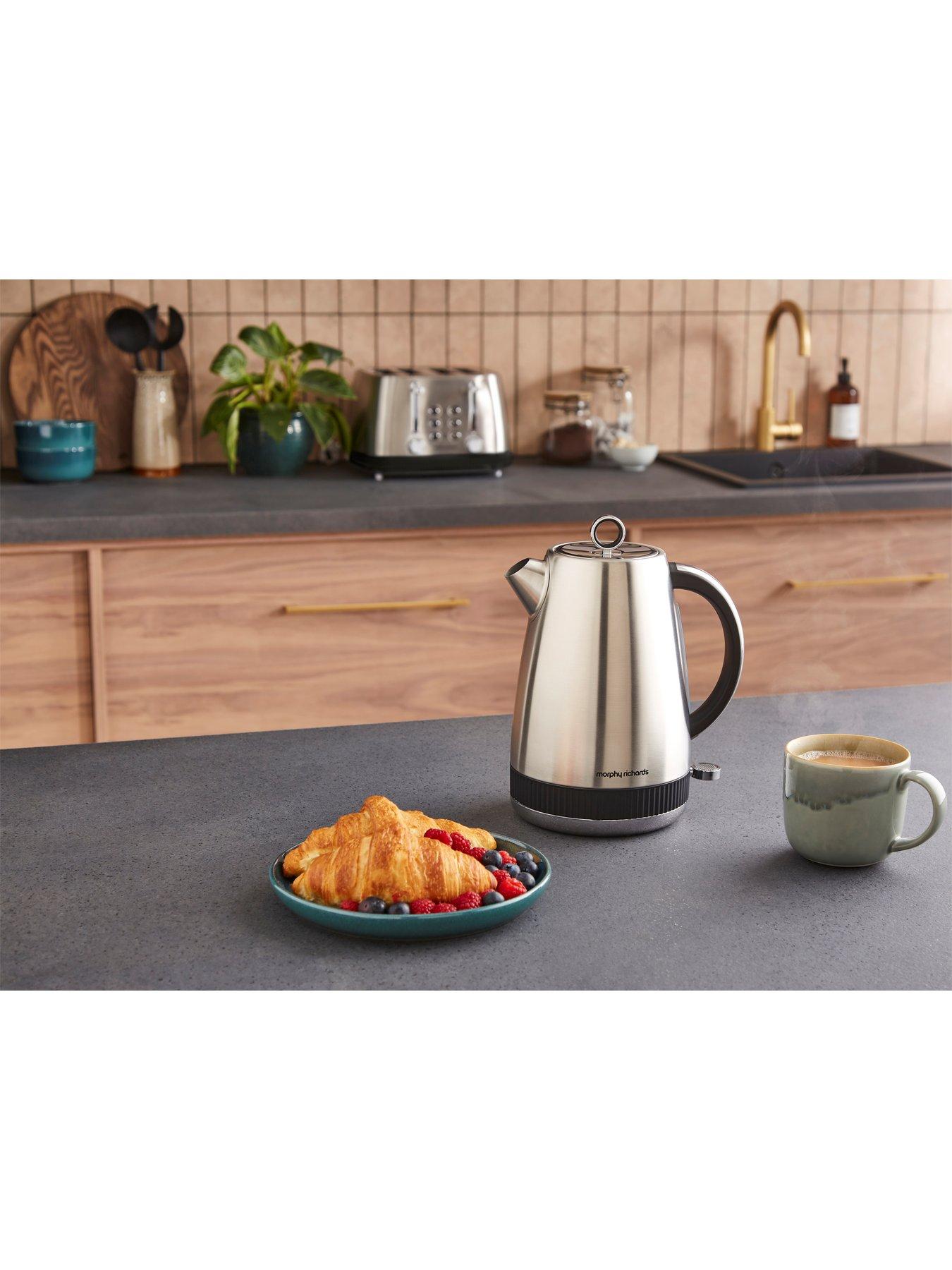 morphy-richards-mexborough-kettle-amp-toaster-bundle-silverblackstillFront
