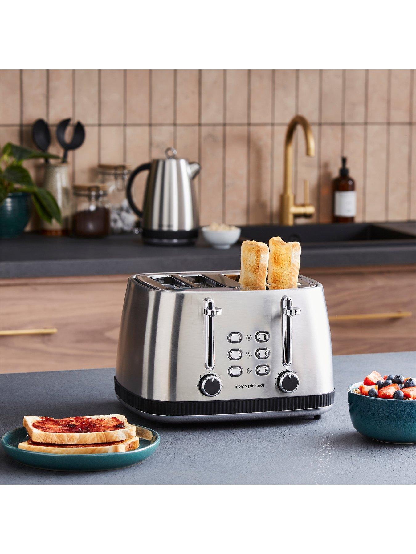 morphy-richards-mexborough-kettle-amp-toaster-bundle-silverblackdetail