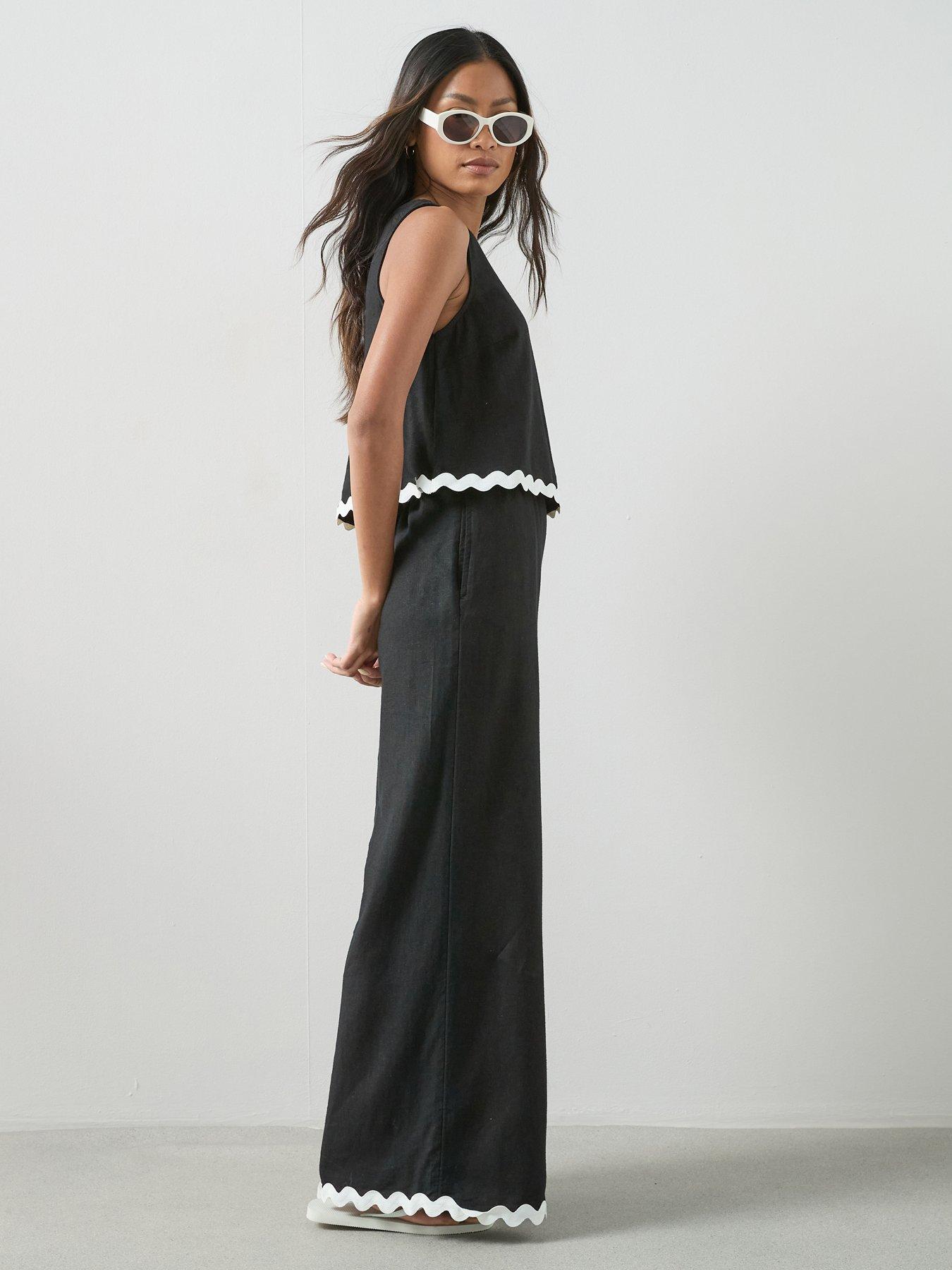 Image 1 of 7 of The Very Collection Linen Blend Rik Rak Trouser Co-Ord - Black