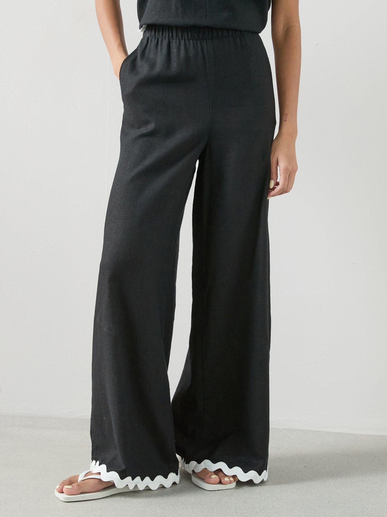 Image 4 of 7 of The Very Collection Linen Blend Rik Rak Trouser Co-Ord - Black