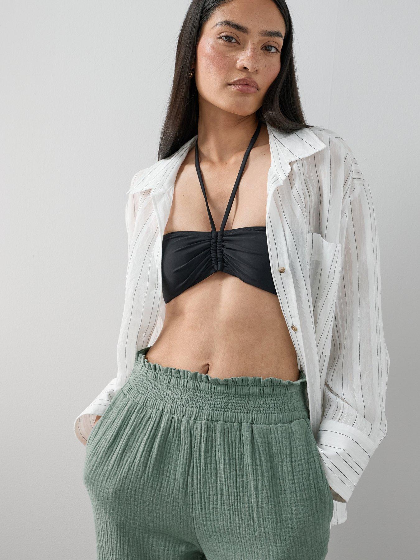 Image 6 of 7 of The Very Collection Crinkle Straight Leg Trouser - Khaki