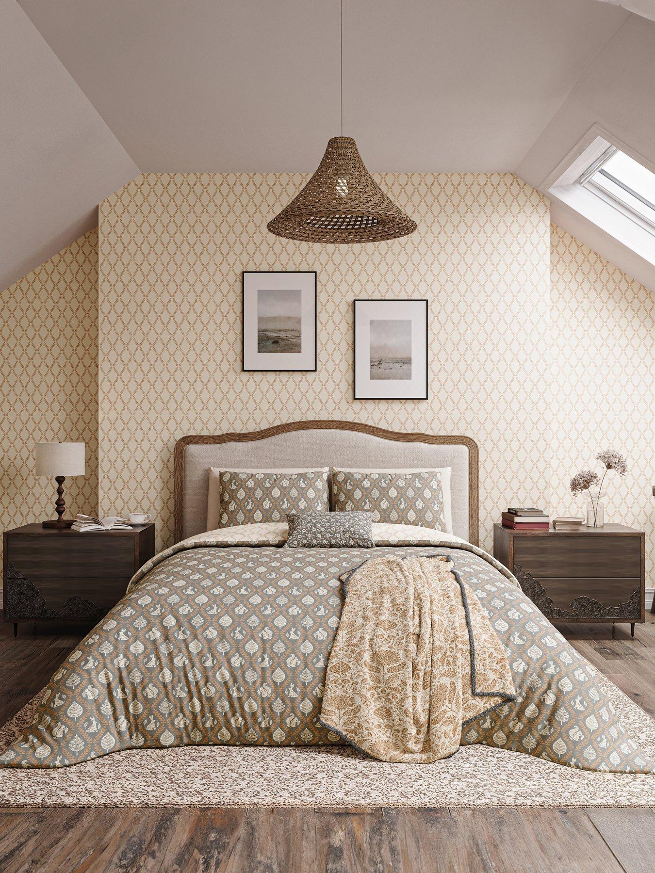 helena-springfield-woodland-trellis-duvet-cover-set-graphitecopper