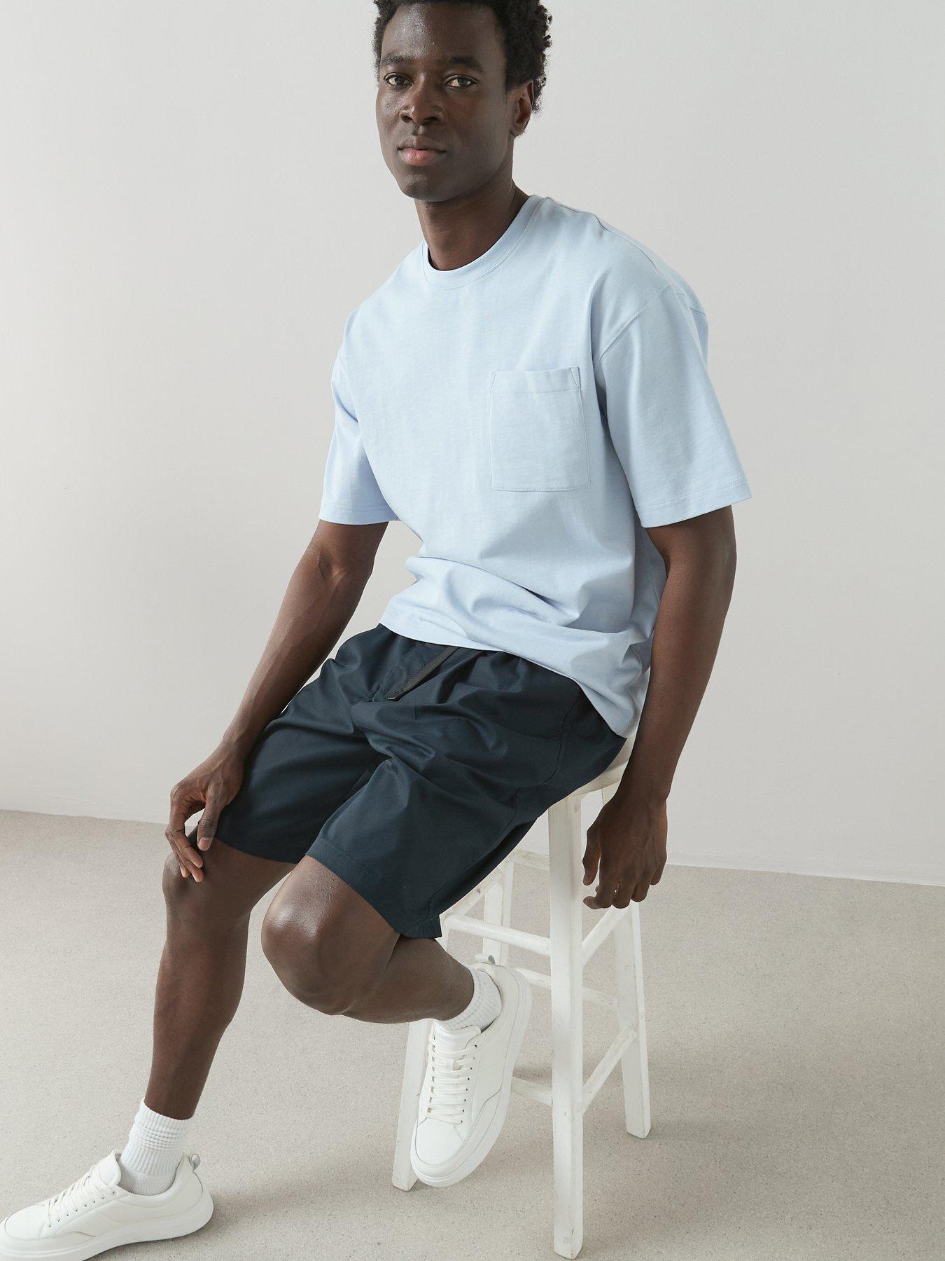 Image 5 of 6 of The Very Collection Elasticated Waist Cargo Shorts - Navy