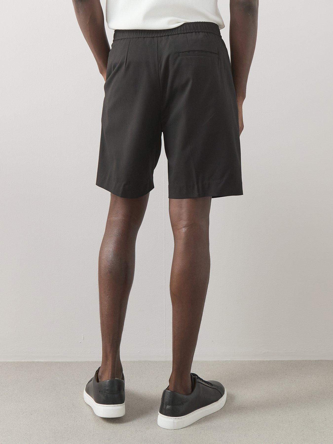 the-very-collection-pleated-shorts-blackstillFront