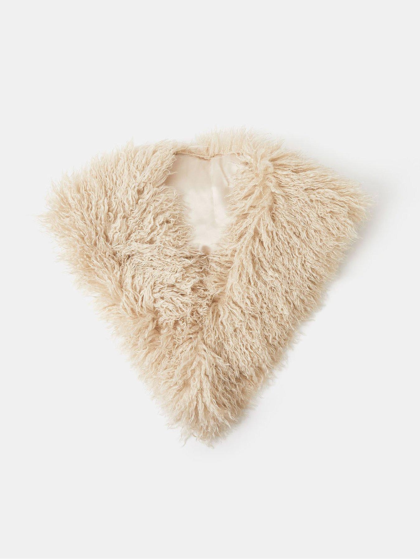 accessorize-mongolian-fur-tippet-scarf-white