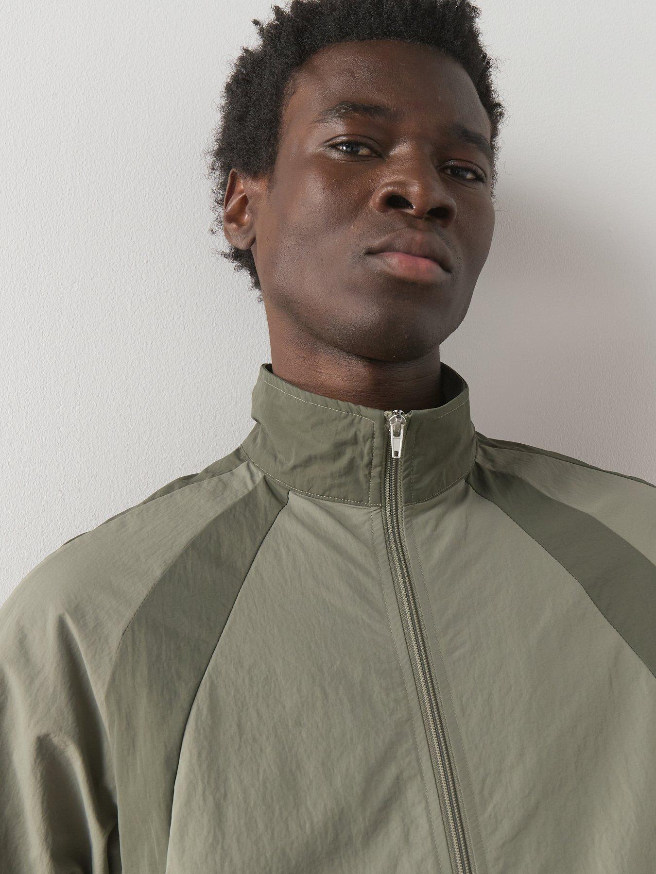 the-very-collection-tech-zip-through-shell-jacket-greenoutfit