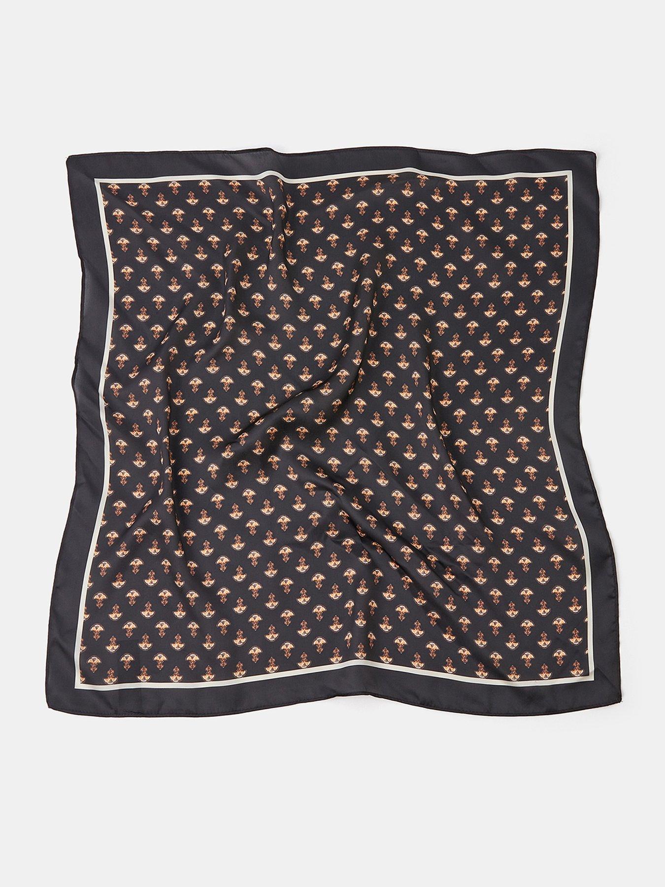 Image 2 of 3 of Accessorize Flower Ring Satin Square - Black