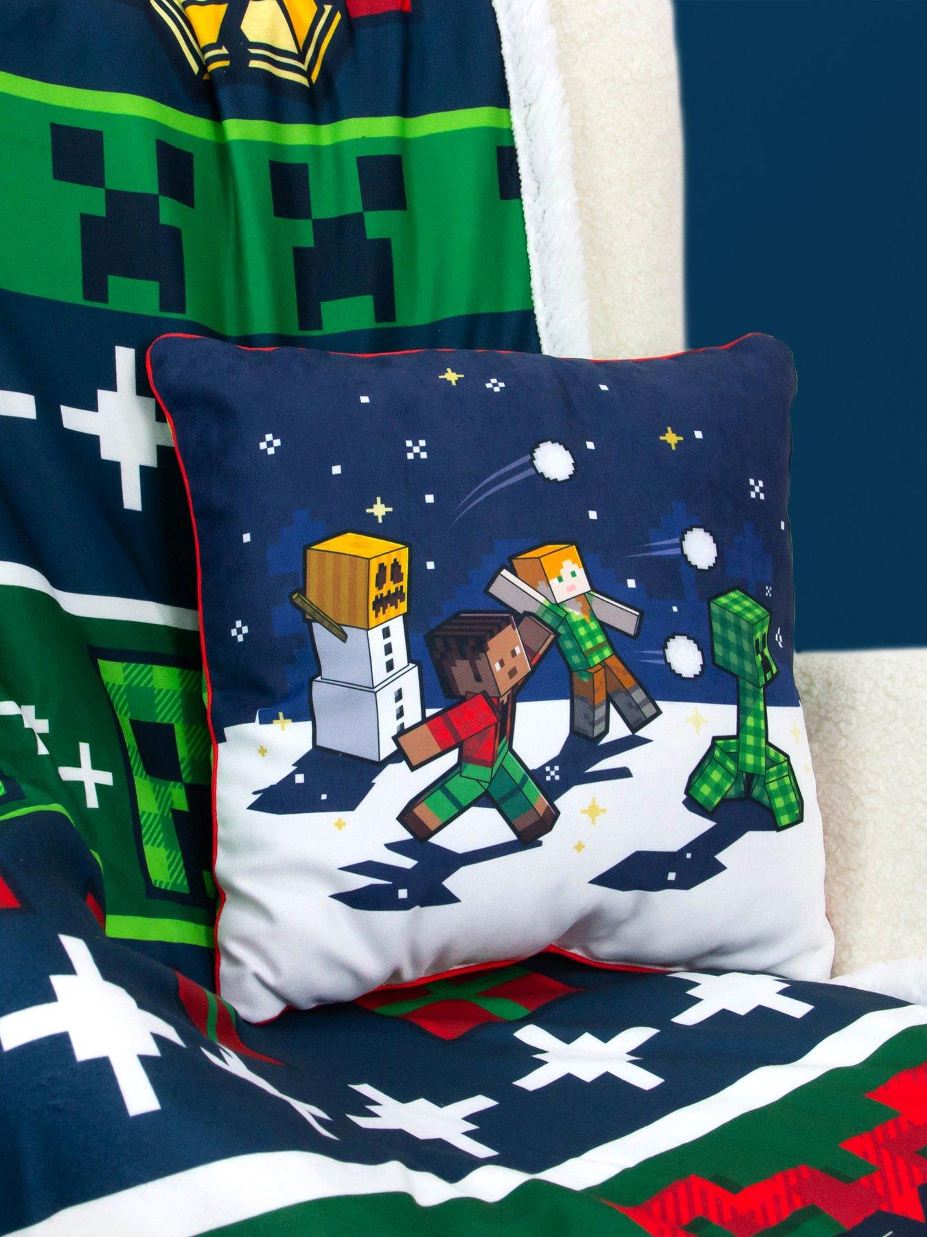 Minecraft Minecraft Snowy Square Christmas Cushion