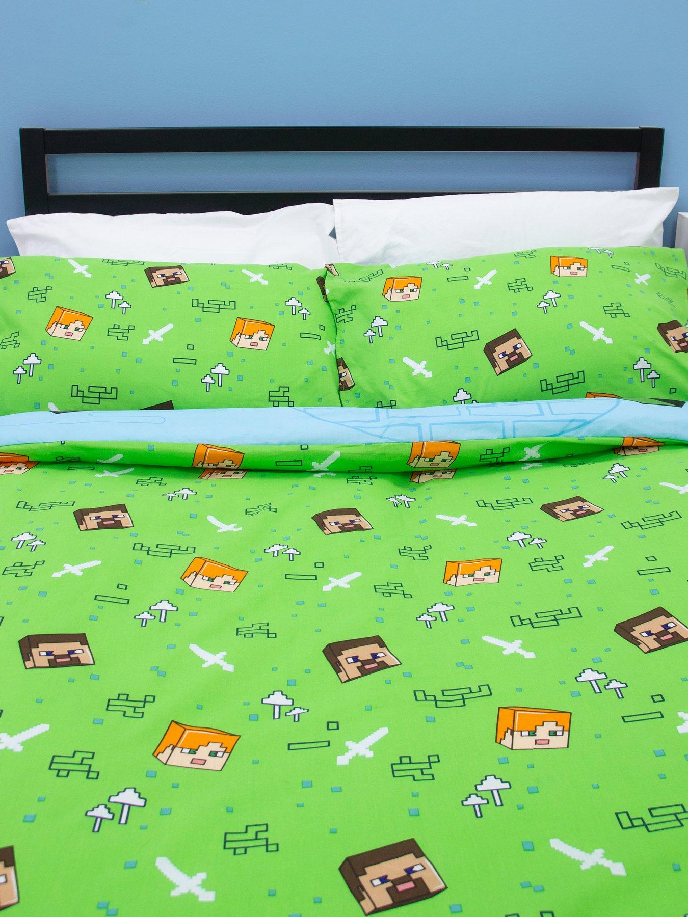Image 4 of 7 of Minecraft Levels Panel Duvet
