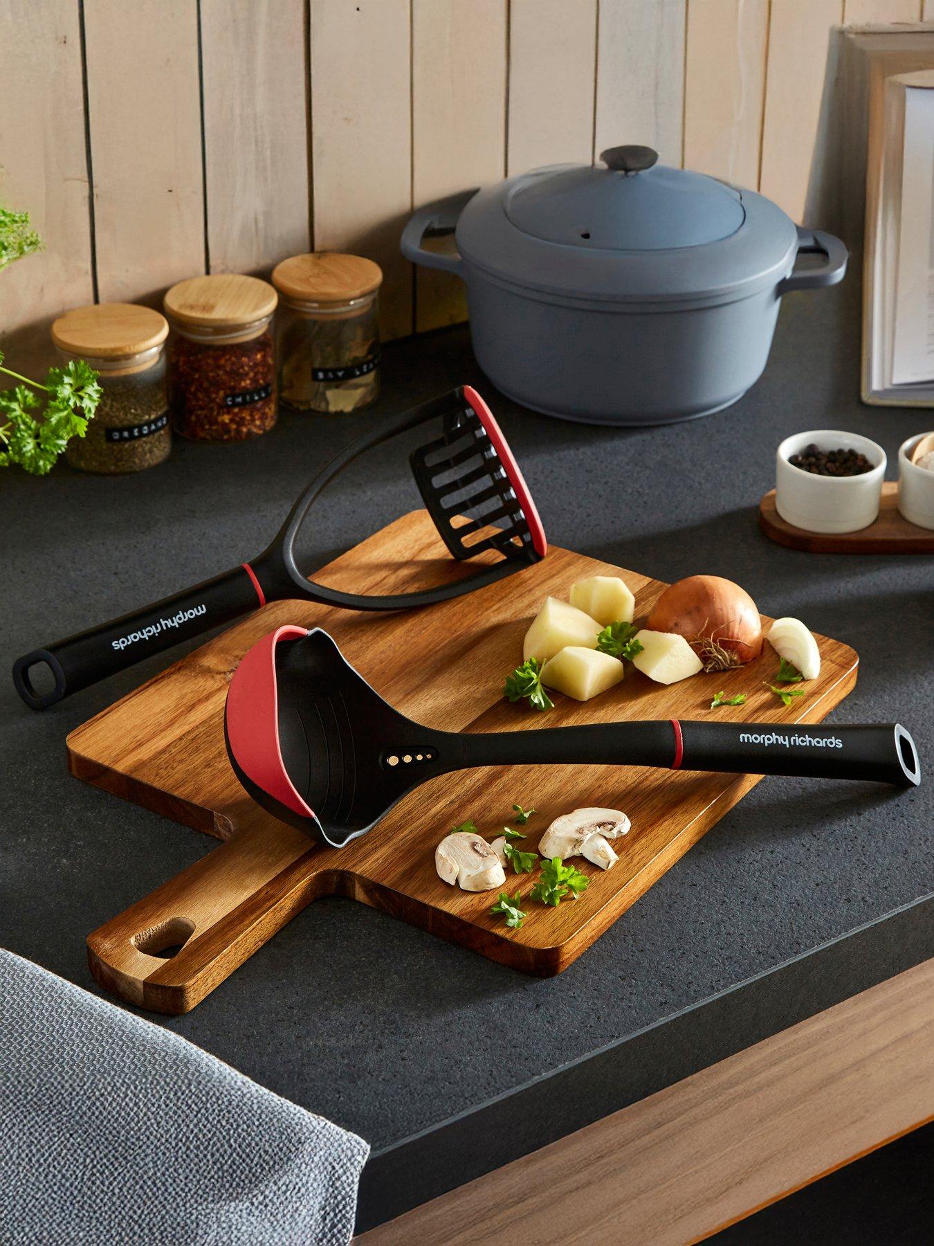 morphy-richards-masher-and-laddle-set