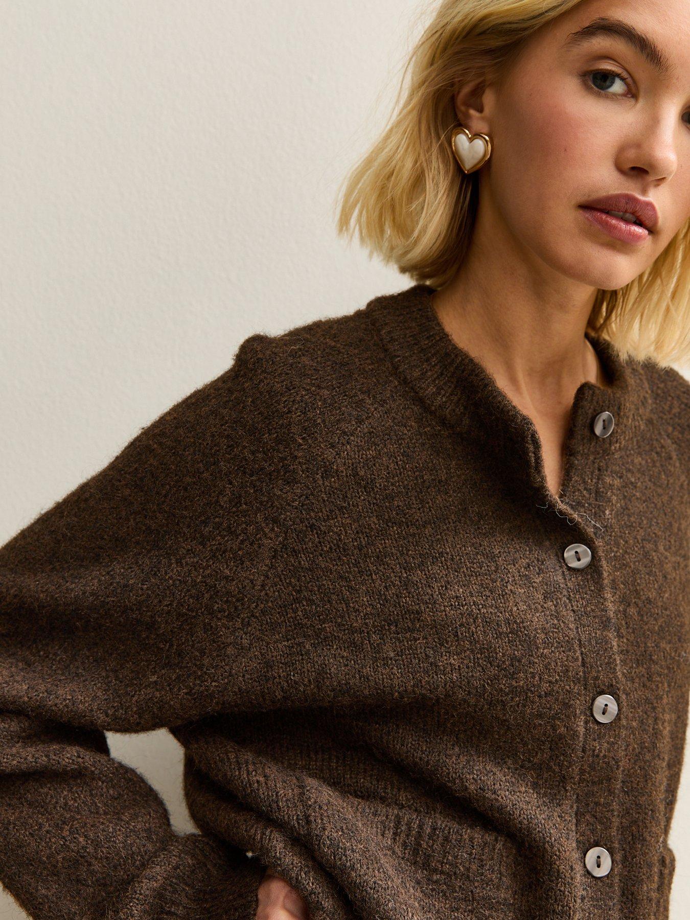 new-look-double-pocket-textured-knit-cardigan-dark-brownoutfit