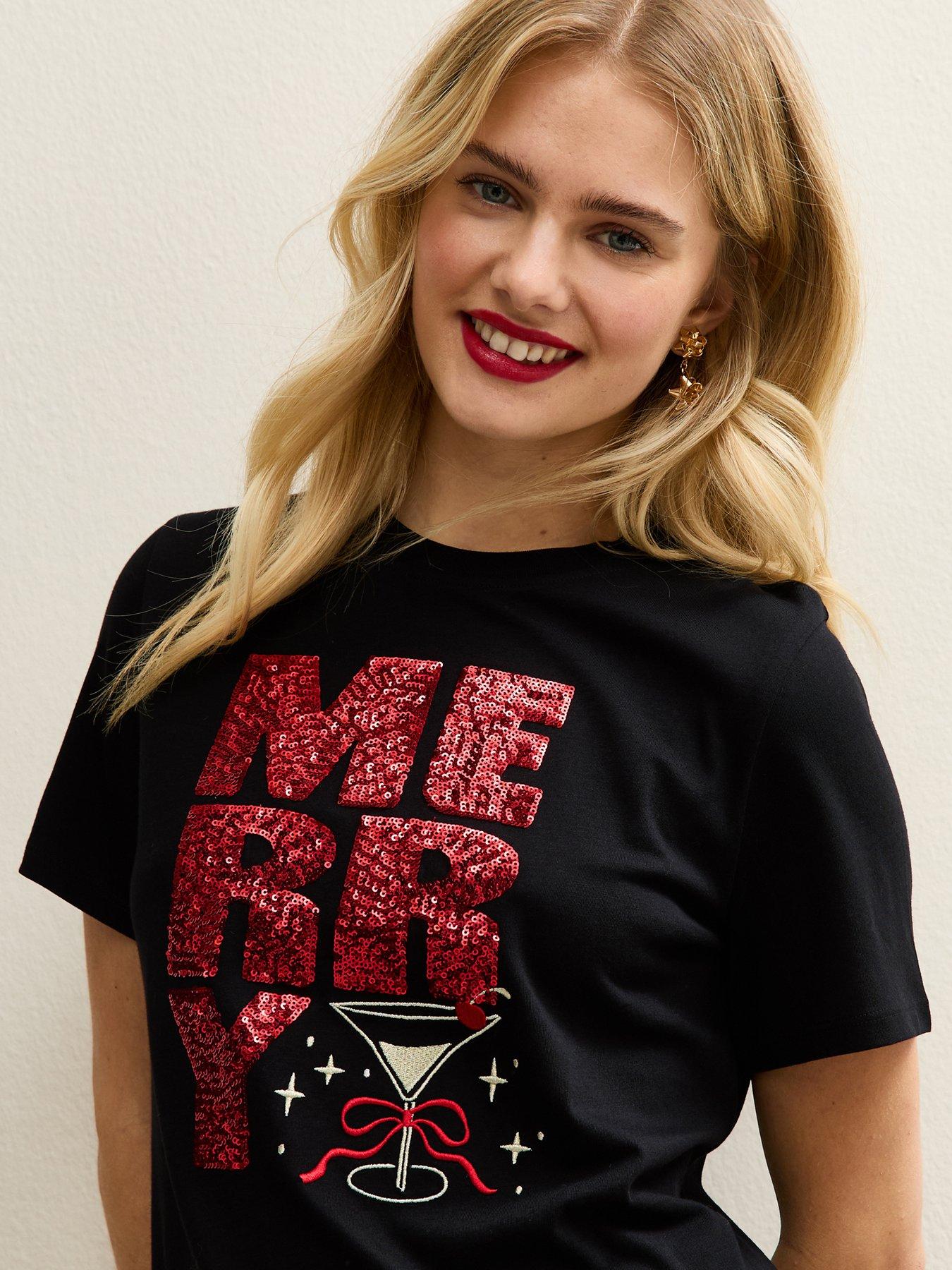 Image 4 of 4 of New Look Sequinned Merry Logo T-Shirt - Black
