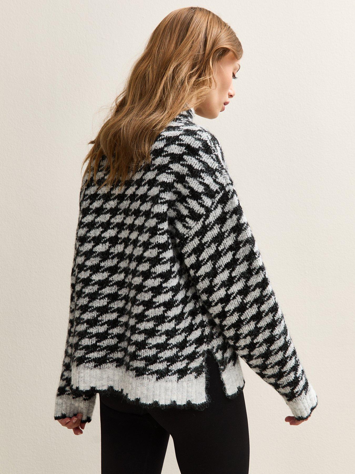 new-look-houndstooth-high-neck-jumper-greystillFront