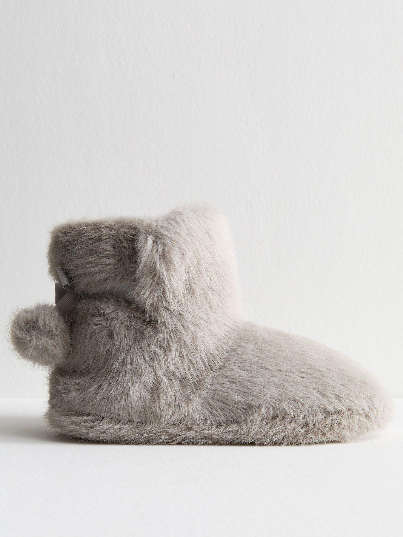 Image 1 of 5 of New Look Grey Faux Fur Slipper Boots