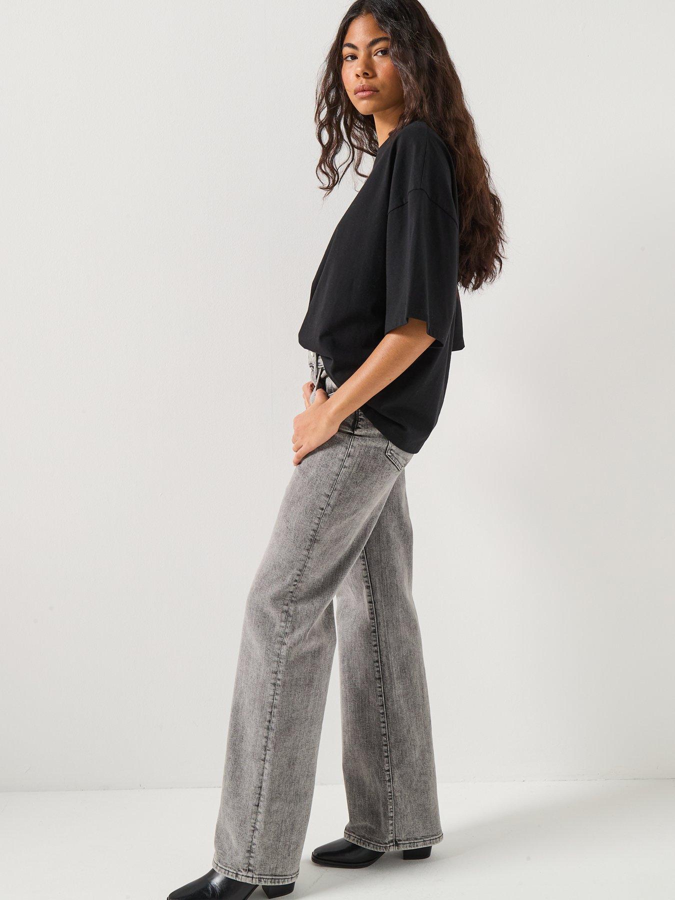 barbour-international-katya-t-shirt--blackdetail