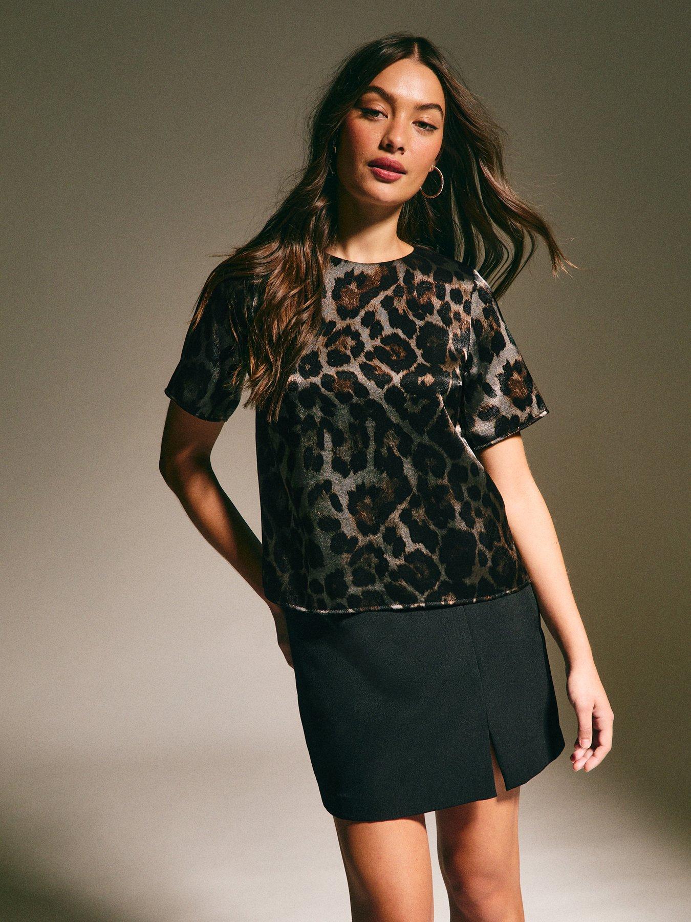 new-look-animal-print-glittery-short-sleeve-top-black