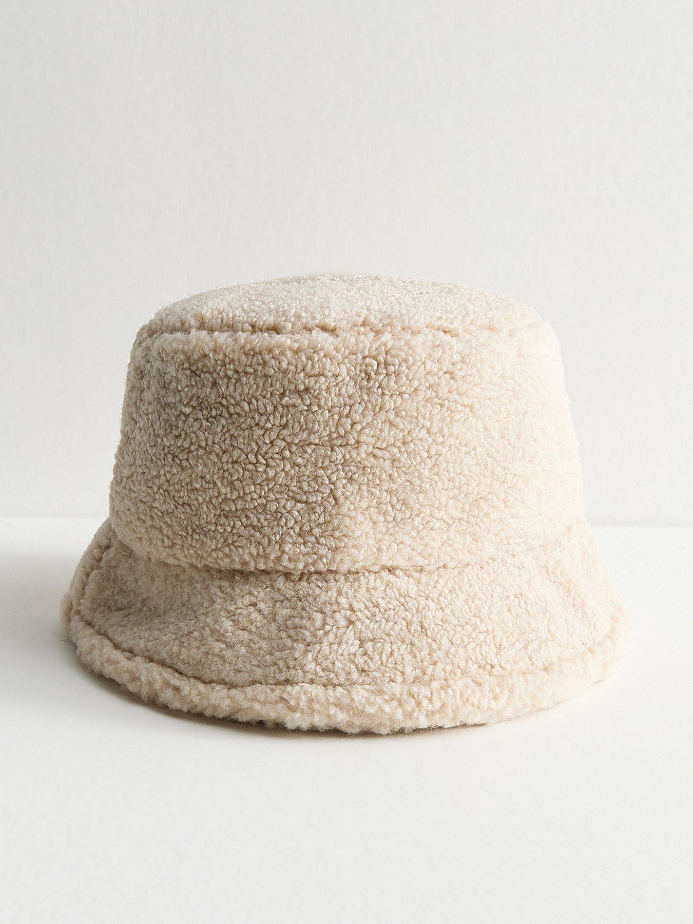 new-look-cream-borg-bucket-hat