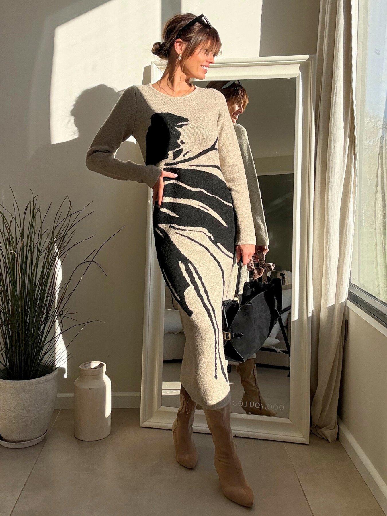 Style Cheat Floral Jacquard Knitted Dress - Beige