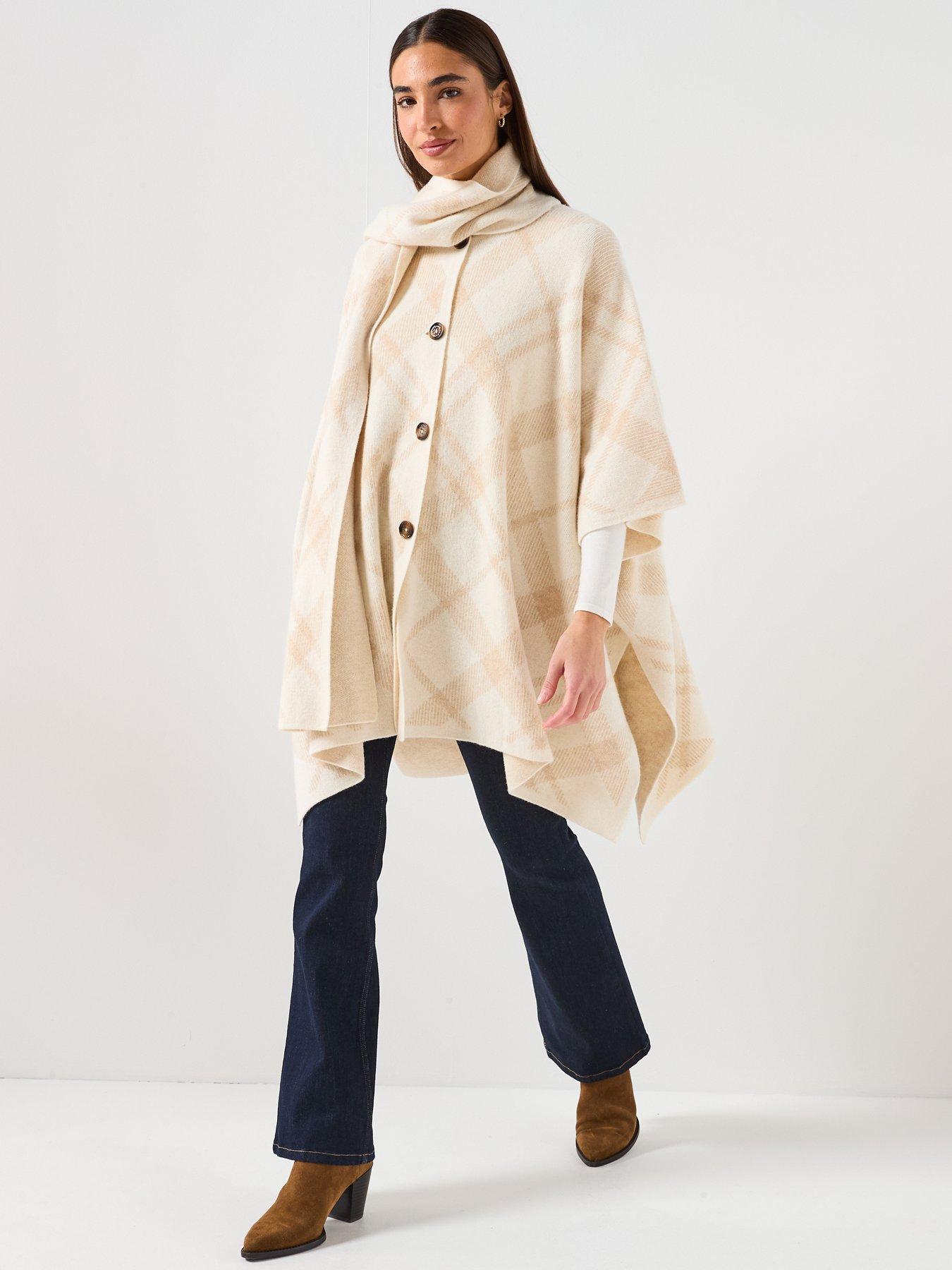 Image 3 of 6 of Barbour Vienna Knitted Cape- Beige