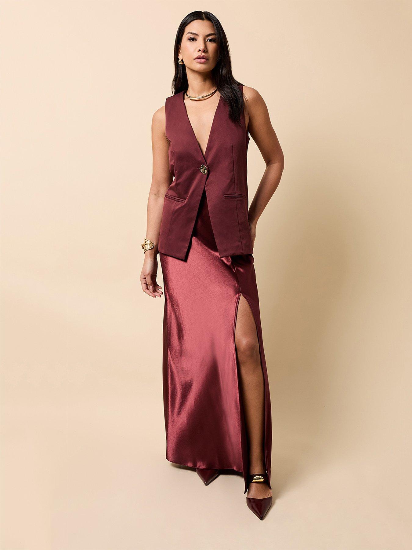 little-mistress-cherry-accent-button-waistcoat-redfront