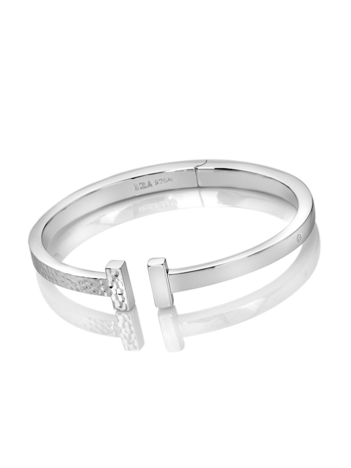 Image 2 of 3 of Hot Diamonds Hammered T-Bar Bangle