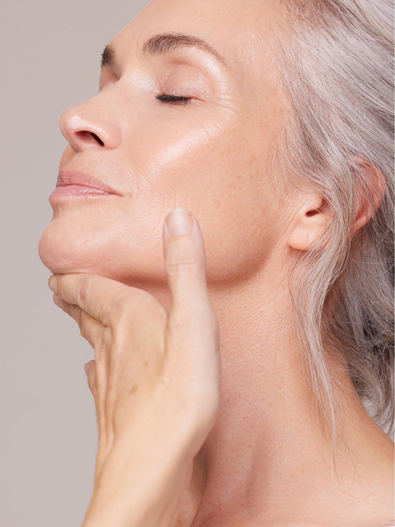 Image 3 of 7 of Gatineau Age Benefit Intensive Neck Decollete Cream 50ml