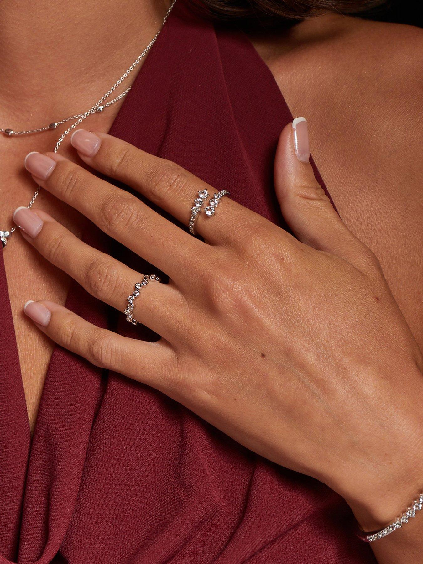 Image 3 of 5 of Hot Diamonds Tender Ring