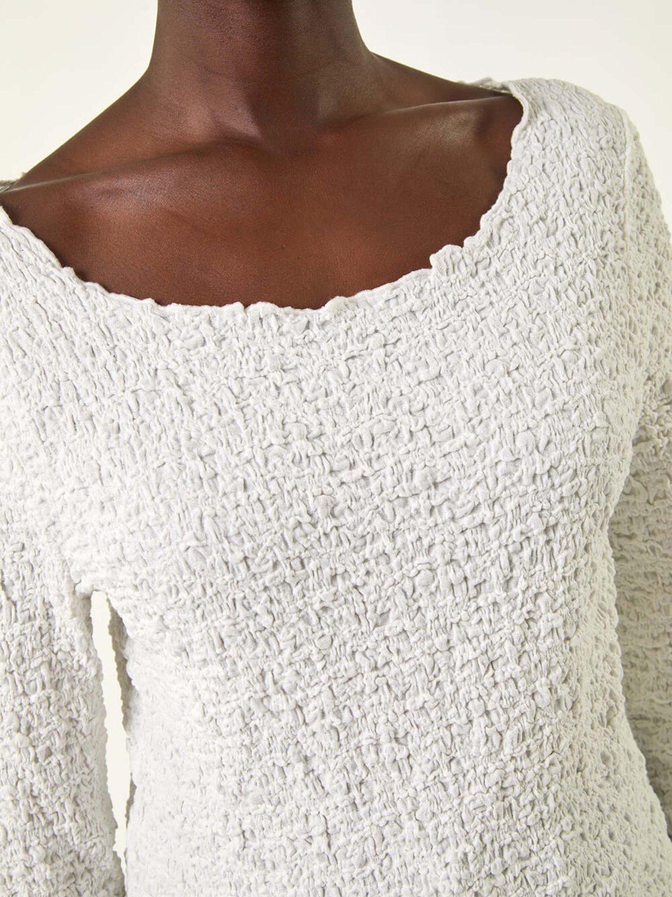 roman-textured-bubble-crepe-lettuce-edge-top-whitedetail