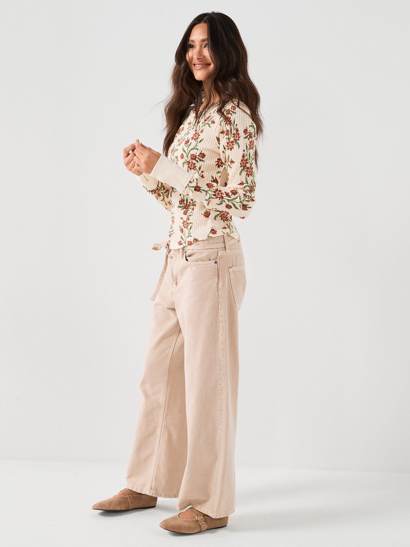 free-people-pretty-little-thermal-creamdetail