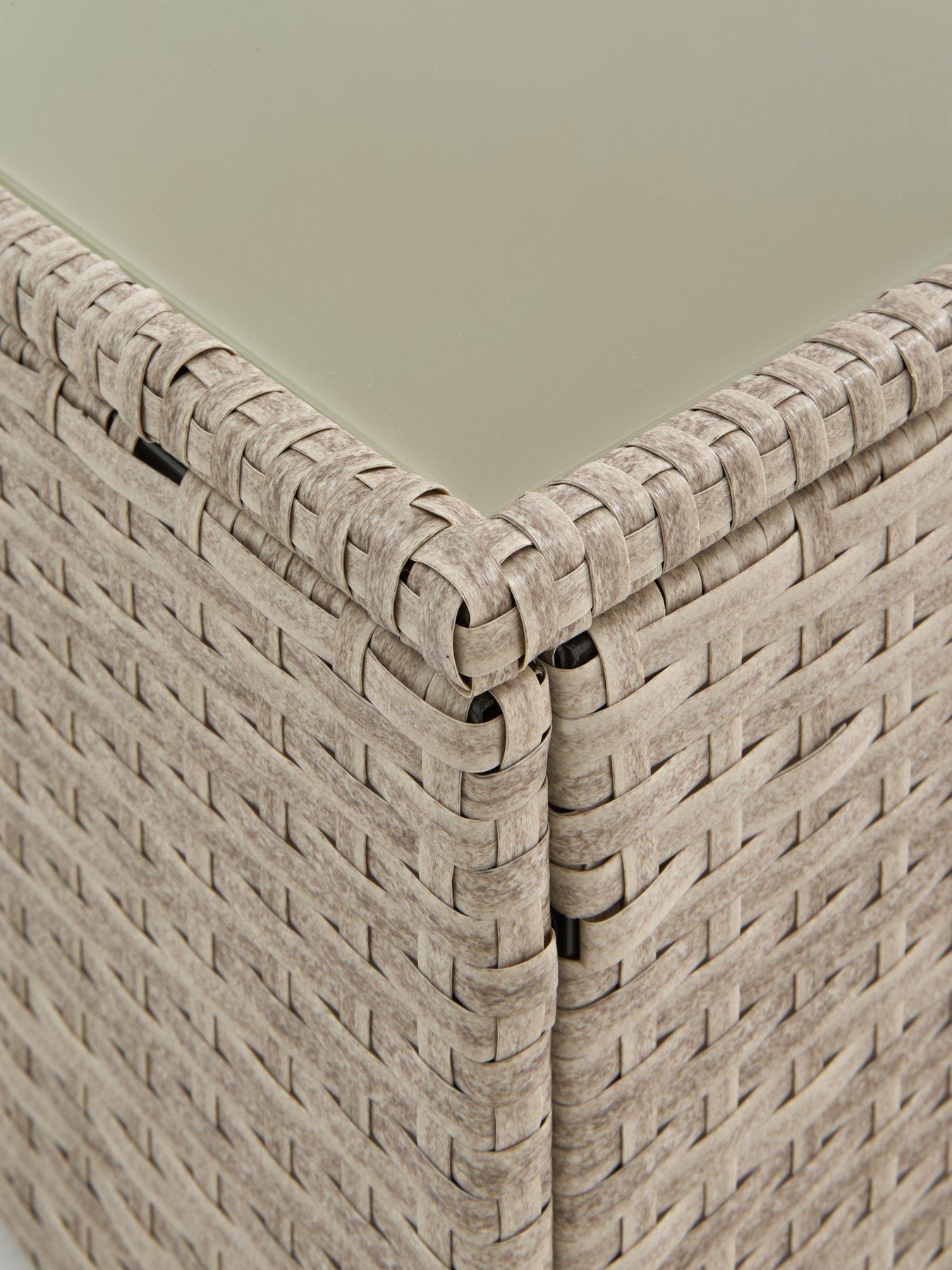 the-very-collection-calgary-corner-setdetail