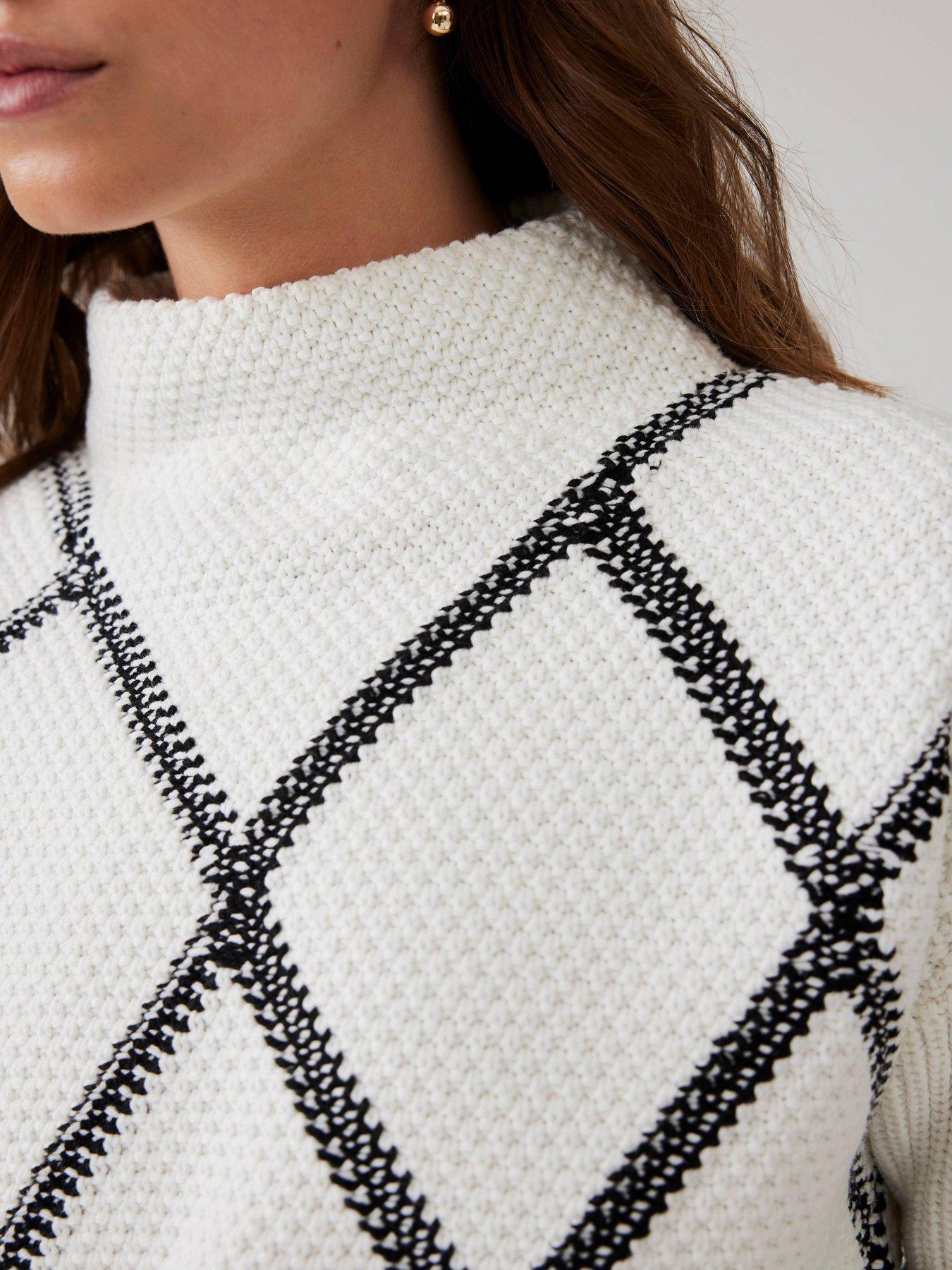 mint-velvet-cream-diamond-stitch-jumper-whiteoutfit