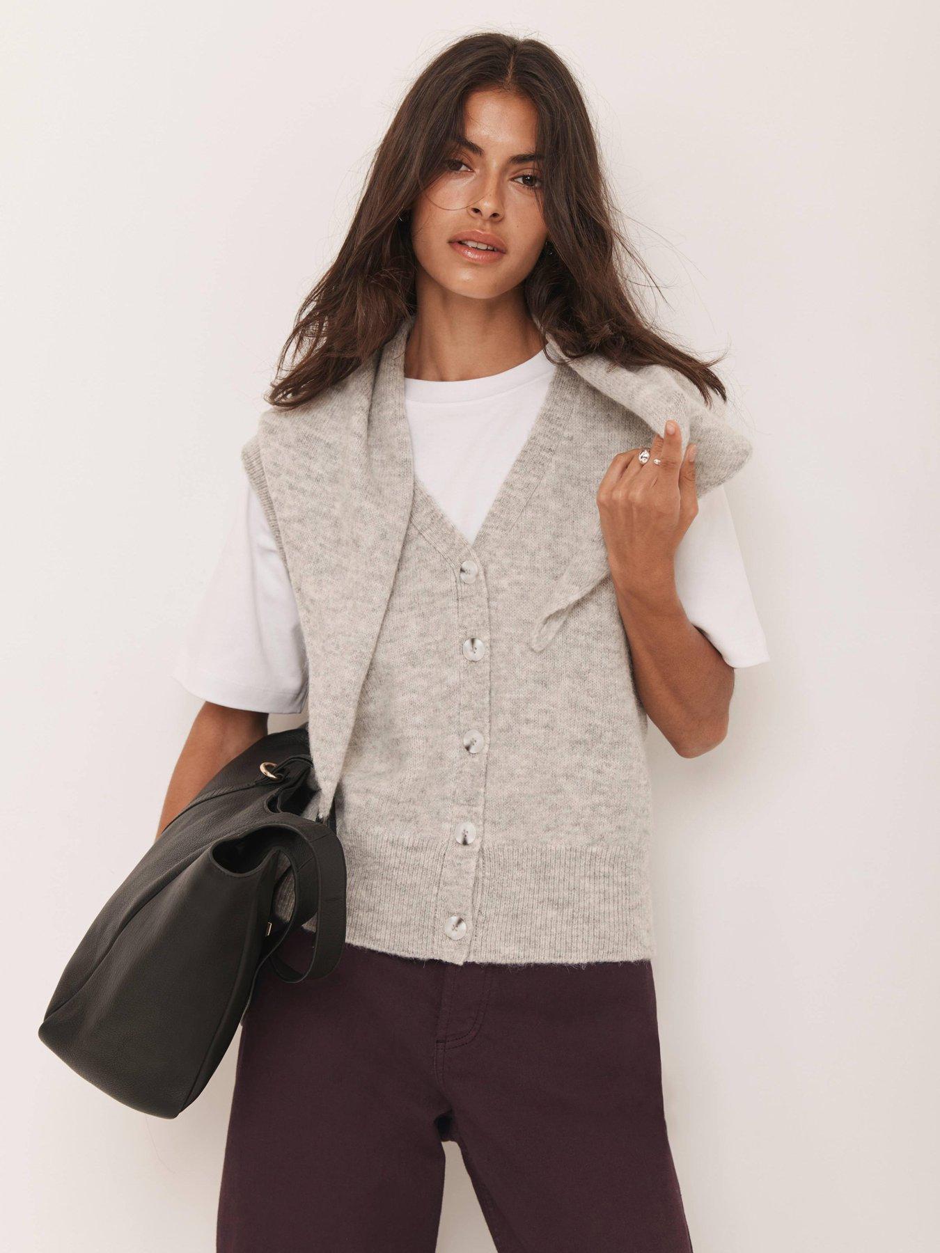 mint-velvet-sleeveless-scarf-knit-greyback