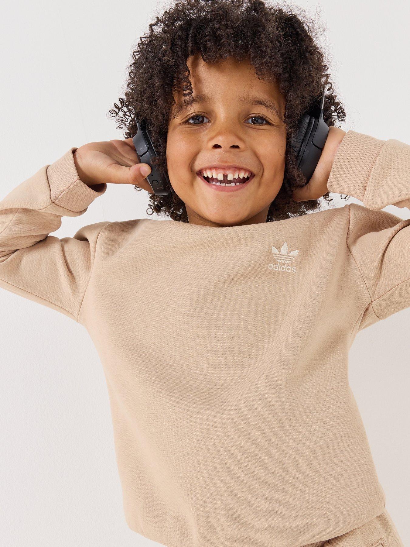 adidas-originals-kids-crew-set-magic-beigeoutfit