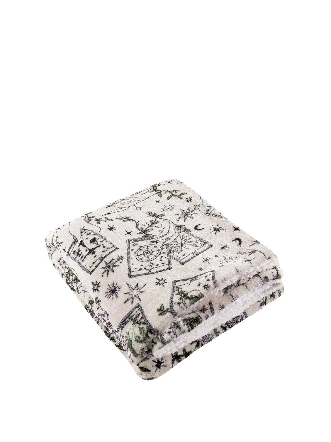 Image 2 of 6 of Furn Celestial Stories 130x180 Sherpa Throw Green